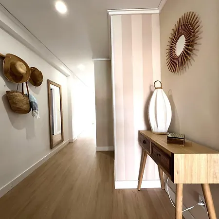 3 Bed Flat - Sleeps 5 - Wifi Apartmán *